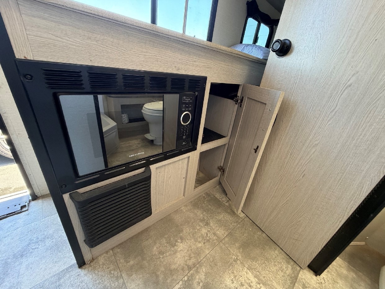Unit 160081 Image