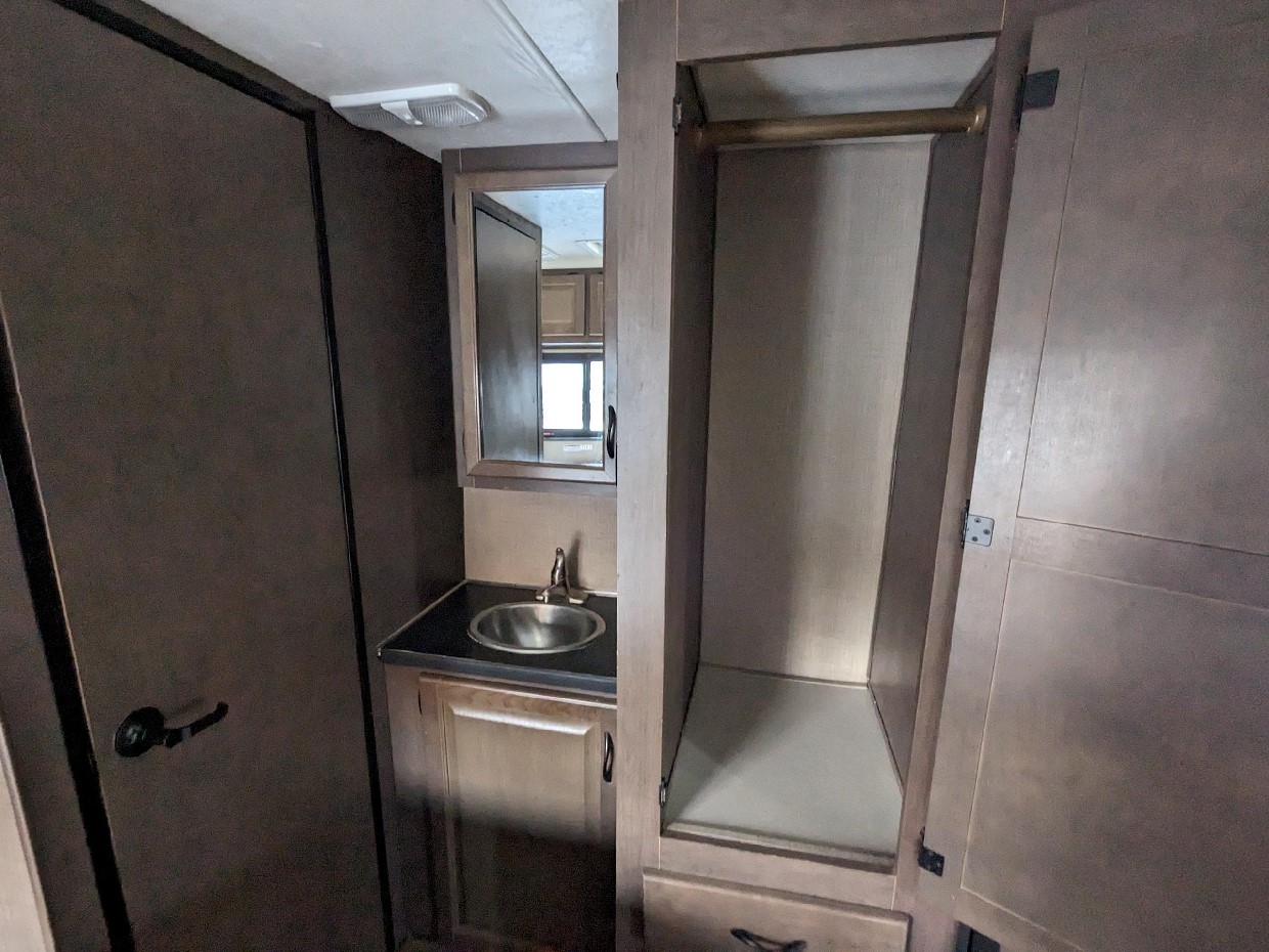 Unit 255666 Image