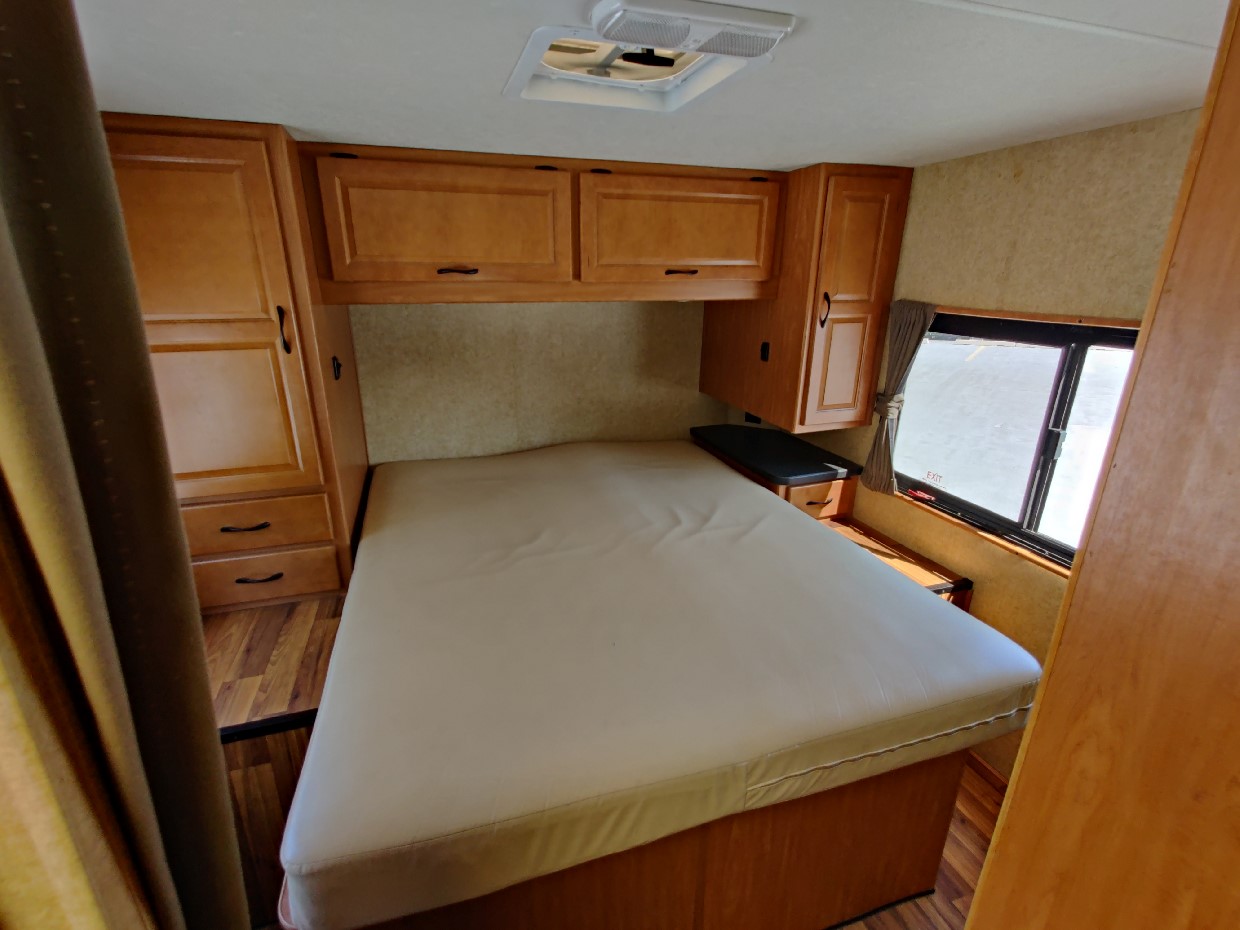 Unit 304905 Image