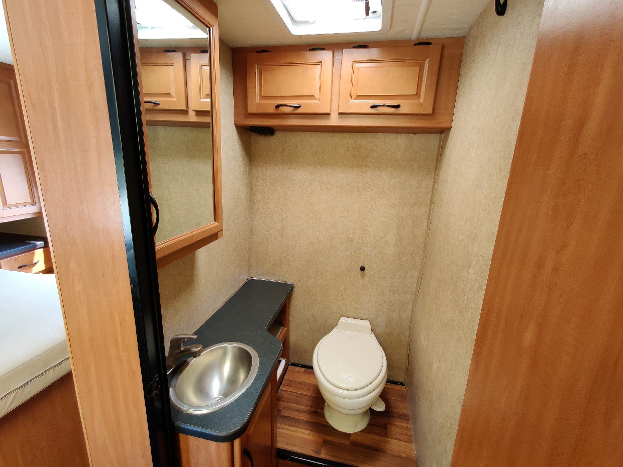 Unit 304905 Image