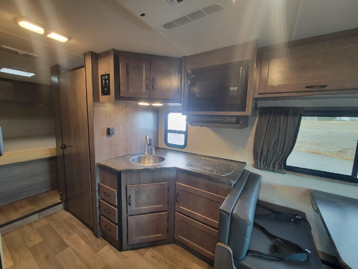 Unit 305887 Image