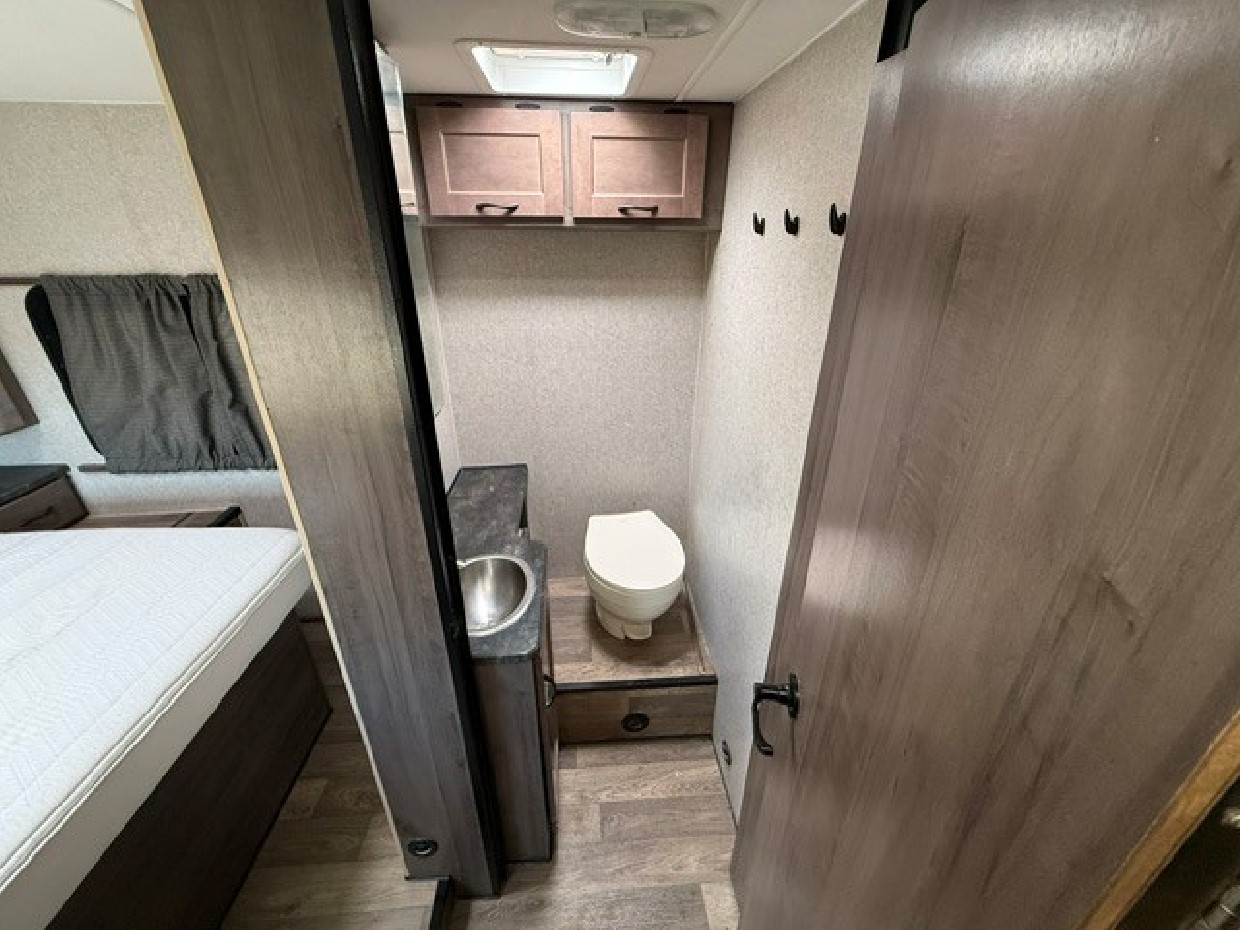Unit 307067 Image