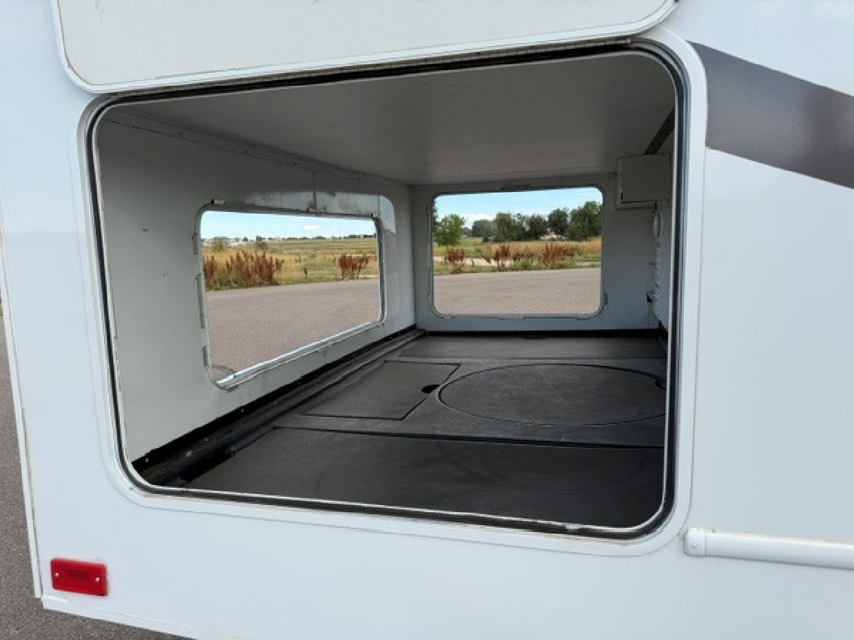 Unit 307067 Image