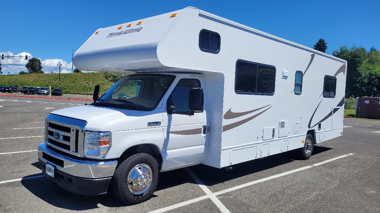 2021 Winnebago Minnie Winnie